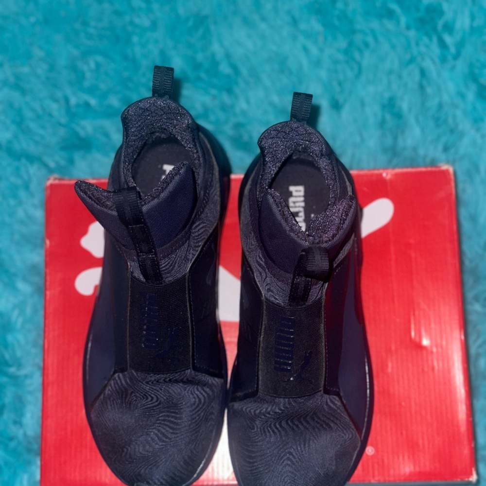 Puma Sneakers